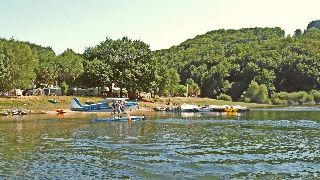 Camping La Romiguiere : Hydravion au camping la romiguiere